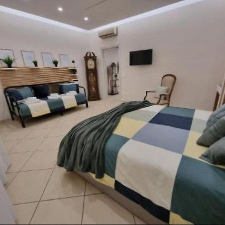 Home Santa Chiara Marigliano Exteriér fotografie